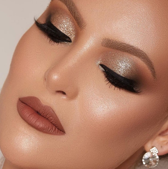 Natasha Denona Eyeshadow Palette - AYANA- Cool Smokey Shades - Picture 8 of 12